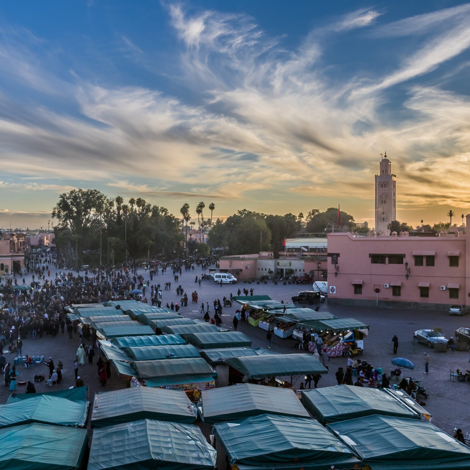 Day 2 : Marrakech - atlas mountain - Tizi ntichka - Ait Ben haddou - Ouarzazate